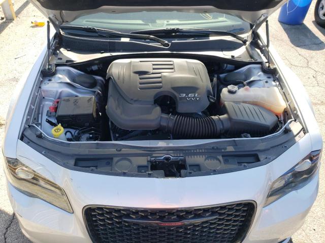 Photo 7 from auction – 2021 CHRYSLER 300 S with VIN 2C3CCABG2MH617295