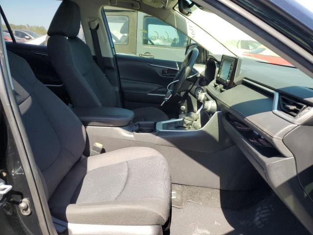 Photo 5 from auction – 2020 TOYOTA RAV4 LE with VIN JTMF1RFV3LD053139