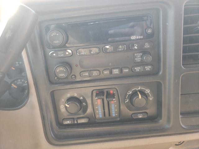 Photo 9 from auction – 2003 GMC NEW SIERRA with VIN 2GTEC19V031200175