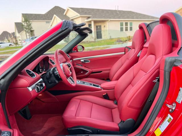 Photo 7 from auction – 2022 PORSCHE BOXSTER BA with VIN WP0CA2A83NS205334