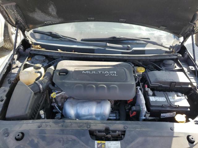 Photo 7 from auction – 2015 CHRYSLER 200 LIMITE with VIN 1C3CCCAB7FN715069