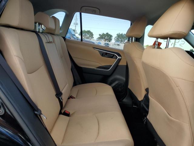 Photo 6 from auction – 2019 TOYOTA RAV4 LE with VIN JTMH1RFV9KD030987
