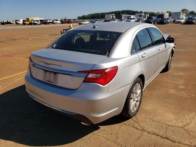 Photo 4 from auction – 2012 CHRYSLER 200 LX with VIN 1C3CCBAB1CN127321