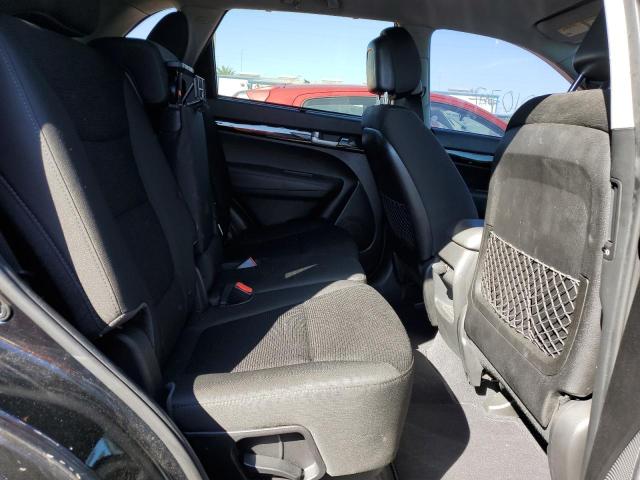 Photo 6 from auction – 2015 KIA SORENTO LX with VIN 5XYKT3A62FG582397
