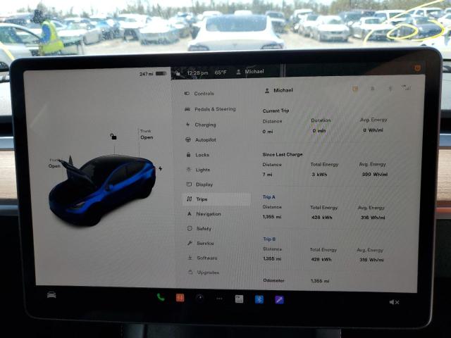 Photo 8 from auction – 2022 TESLA MODEL Y with VIN 7SAYGDEE2NF437276