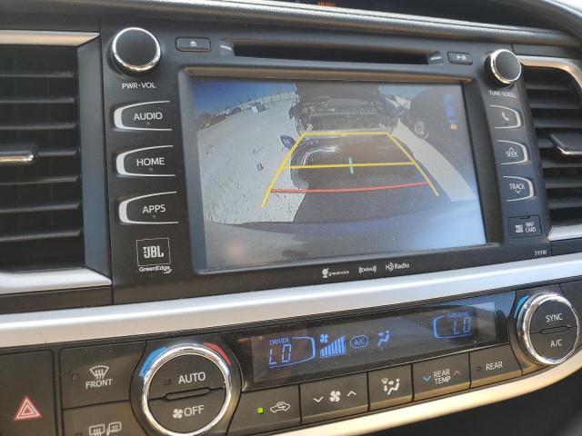 Photo 9 from auction – 2017 TOYOTA HIGHLANDER with VIN 5TDDGRFH7HS030121