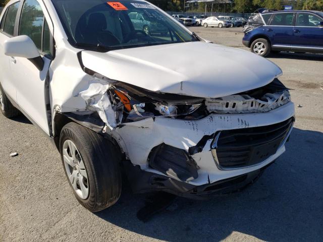 Photo 9 from auction – 2017 CHEVROLET TRAX LS with VIN 3GNCJKSB0HL180719