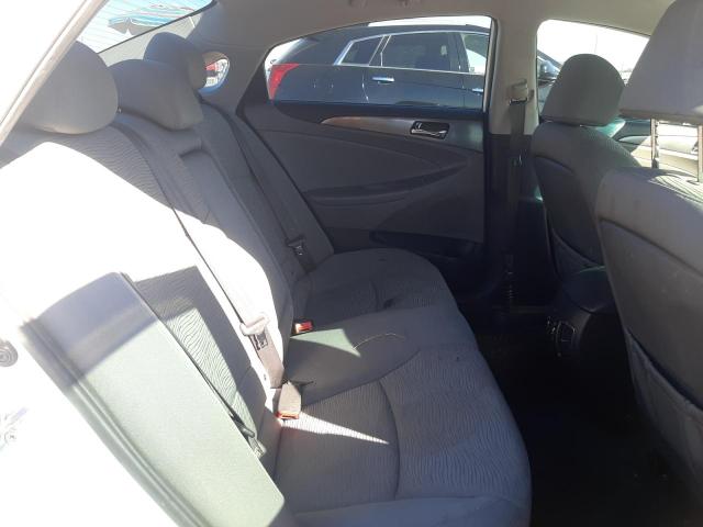 Photo 6 from auction – 2012 HYUNDAI SONATA HYB with VIN KMHEC4A49CA031795