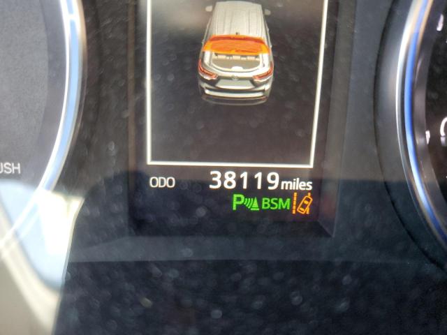 Photo 8 from auction – 2017 TOYOTA HIGHLANDER with VIN 5TDDGRFH7HS030121