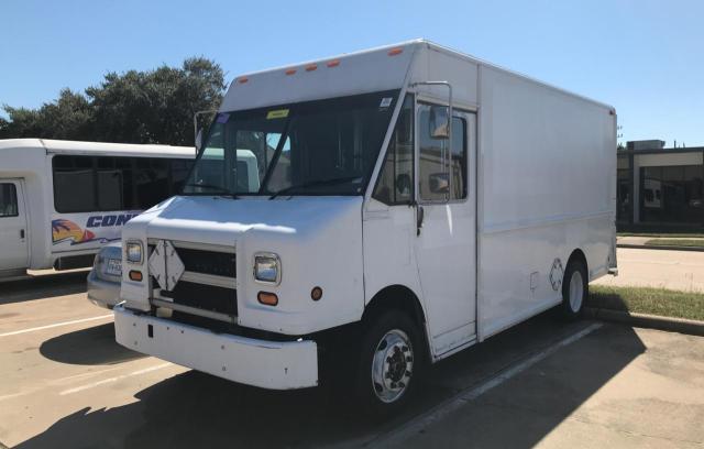 Photo 2 from auction – 2000 FREIGHTLINER CHASSIS M with VIN 4UZA4FF43YCF81279