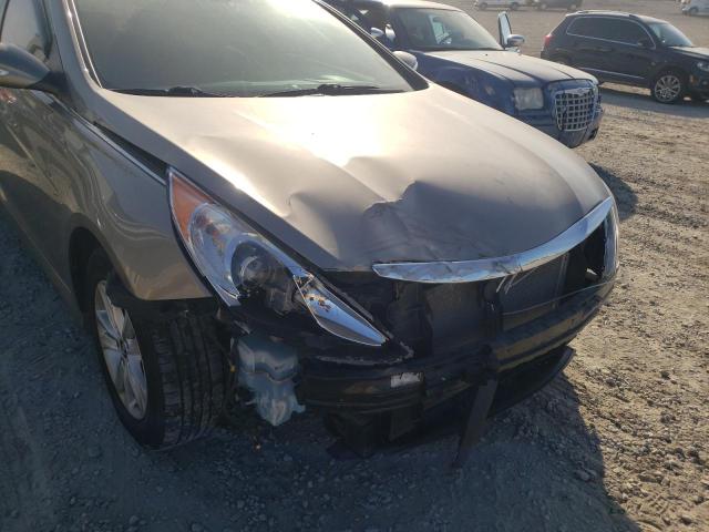 Photo 9 from auction – 2014 HYUNDAI SONATA with VIN 5NPEB4AC4EH933653