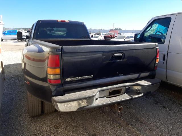 Photo 3 from auction – 2005 CHEVROLET SILVERADO with VIN 1GCJK33285F826760