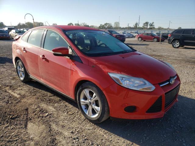 FORD FOCUS SE 2013 مع رقم تعريف المركبة 1FADP3F21DL204517 - صورة من المزاد