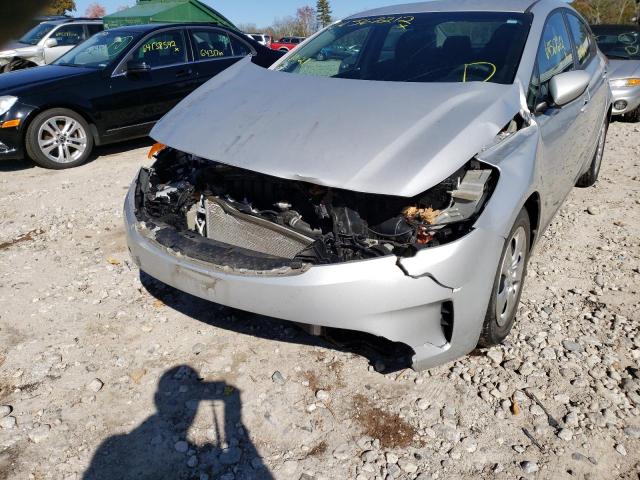 Photo 9 from auction – 2017 KIA FORTE LX with VIN 3KPFK4A72HE084770