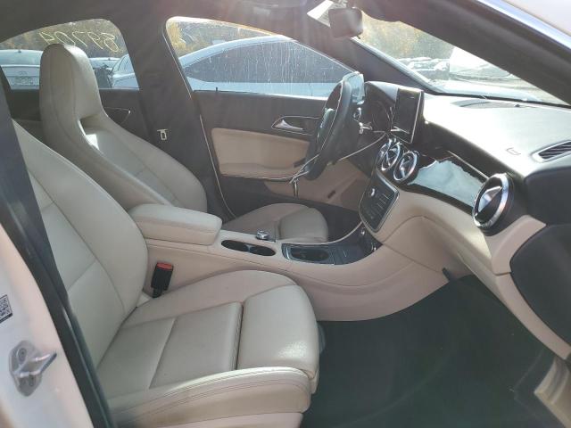 Photo 5 from auction – 2016 MERCEDES-BENZ CLA 250 with VIN WDDSJ4EB4GN338091