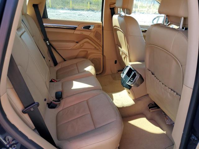 Photo 6 from auction – 2014 PORSCHE CAYENNE with VIN WP1AA2A24ELA00438