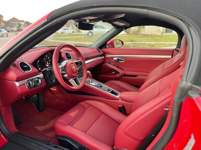 Photo 6 from auction – 2022 PORSCHE BOXSTER BA with VIN WP0CA2A83NS205334