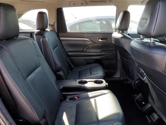 Photo 6 from auction – 2018 TOYOTA HIGHLANDER with VIN 5TDDZRFH7JS907318