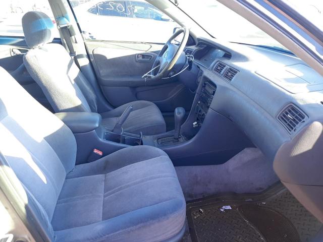 Photo 5 from auction – 2001 TOYOTA CAMRY CE with VIN JT2BG22K510587417