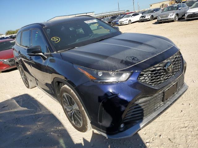 TOYOTA HIGHLANDER 2022 with VIN 5TDJZRAH6NS128296 - Photo from auction
