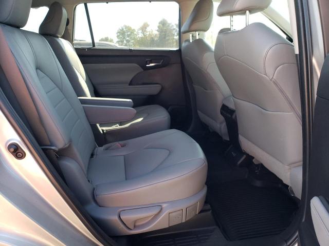 Photo 6 from auction – 2022 TOYOTA HIGHLANDER with VIN 5TDGZRBH8NS211916