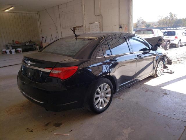 Photo 4 from auction – 2013 CHRYSLER 200 TOURIN with VIN 1C3CCBBB6DN656960