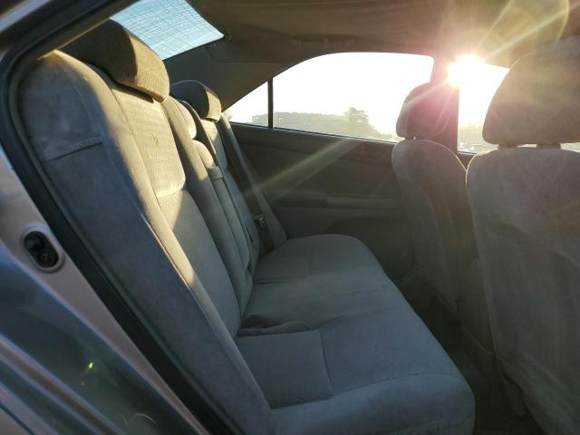 Photo 6 from auction – 2003 TOYOTA CAMRY LE with VIN 4T1BE32K83U647782