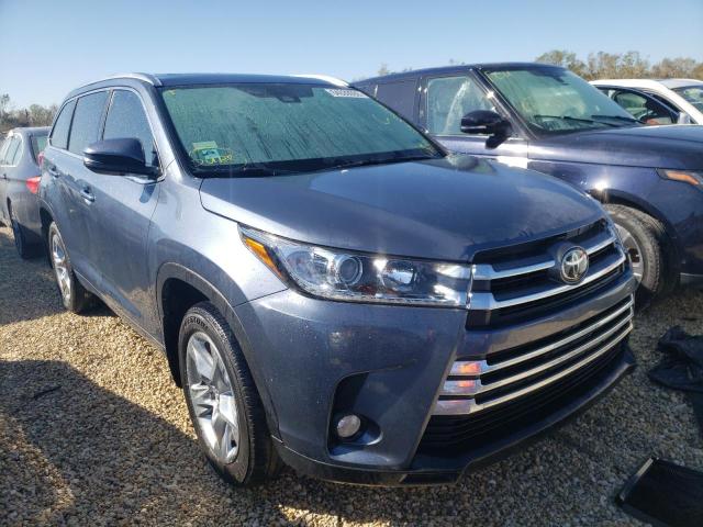 TOYOTA HIGHLANDER 2017 with VIN 5TDDZRFH0HS454685 - Photo from auction