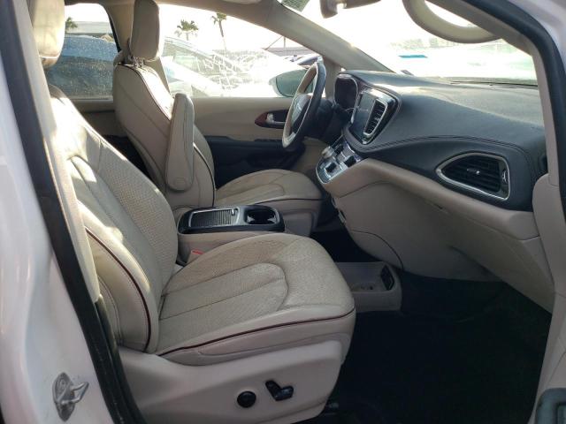 Photo 5 from auction – 2020 CHRYSLER PACIFICA L with VIN 2C4RC1GGXLR162963