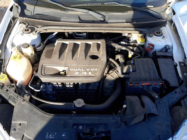 Photo 7 from auction – 2014 CHRYSLER 200 LX with VIN 1C3CCBAB3EN168200