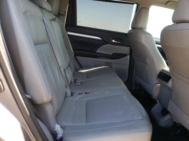 Photo 6 from auction – 2016 TOYOTA HIGHLANDER with VIN 5TDKKRFHXGS507158