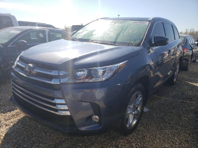 Photo 2 from auction – 2017 TOYOTA HIGHLANDER with VIN 5TDDZRFH0HS454685