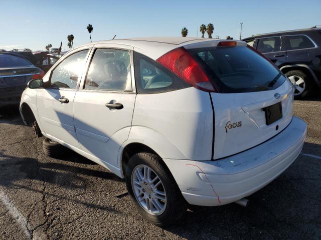 Photo 3 from auction – 2003 FORD FOCUS ZX5 with VIN 3FAFP37Z73R153173