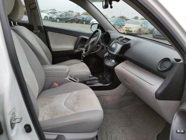 Photo 5 from auction – 2012 TOYOTA RAV4 EV with VIN 2T3YL4DV4CW001269