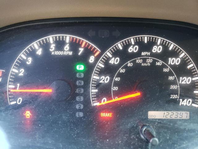 Photo 8 from auction – 2005 TOYOTA CAMRY LE with VIN 4T1BE32K85U612467