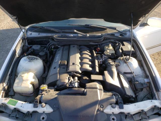 Photo 7 from auction – 1998 BMW 328 I AUTO with VIN WBACD4323WAV64098