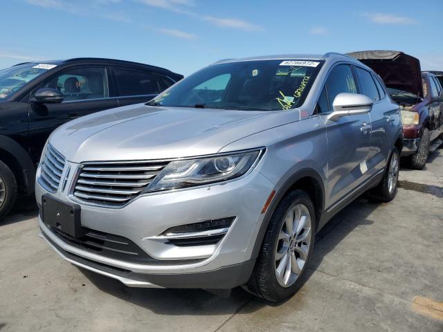 Photo 2 from auction – 2016 LINCOLN MKC SELECT with VIN 5LMCJ2C91GUJ01477