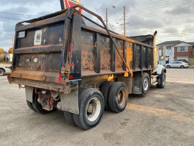 Photo 4 from auction – 2004 MACK 700 CV700 with VIN 1M2AG10C94M012464