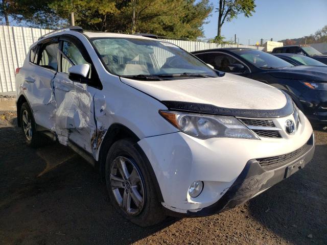 TOYOTA RAV4 XLE 2015 with VIN JTMRFREV4FJ034072 - Photo from auction