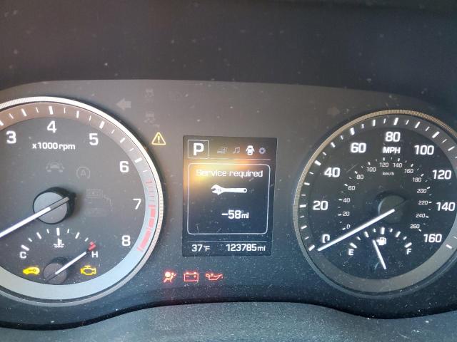Photo 8 from auction – 2017 HYUNDAI TUCSON LIM with VIN KM8J3CA24HU557734