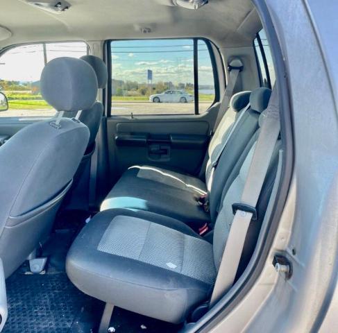 Photo 6 from auction – 2005 FORD EXPLORER S with VIN 1FMZU67K65UB39793