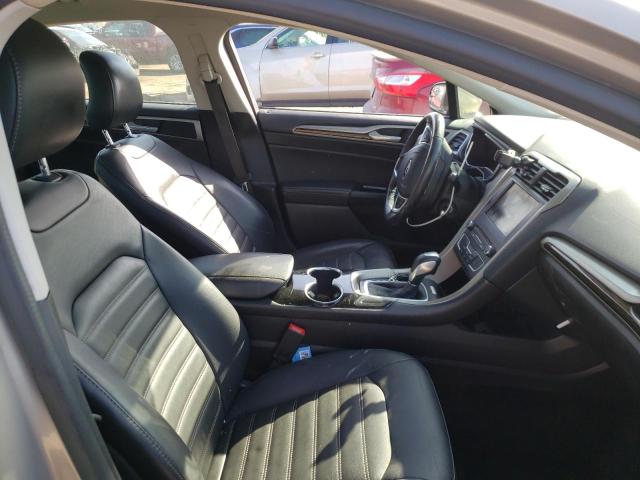 Photo 5 from auction – 2016 FORD FUSION SE with VIN 3FA6P0HD3GR111641