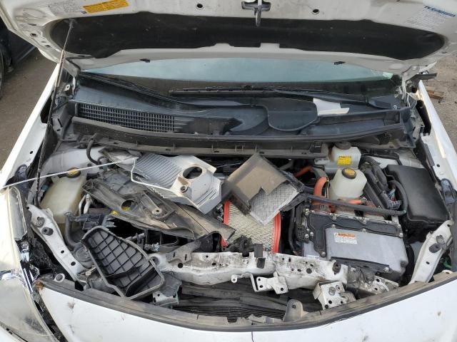 Photo 7 from auction – 2012 TOYOTA PRIUS V with VIN JTDZN3EU0C3104948