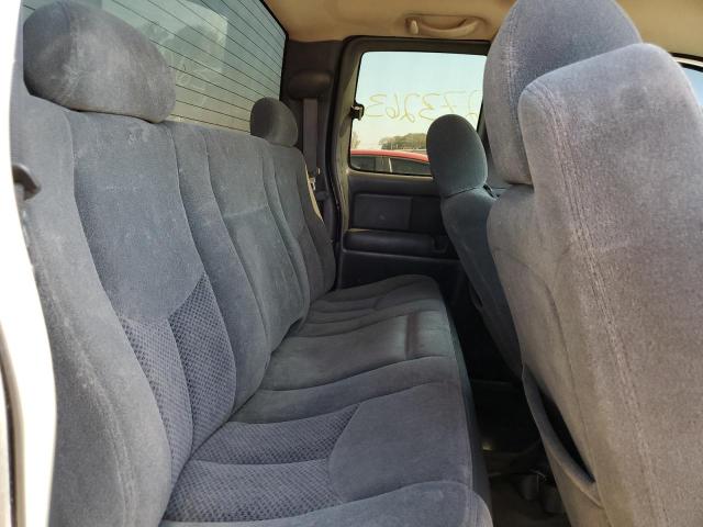 Photo 6 from auction – 2004 CHEVROLET SILVERADO with VIN 2GCEC19V841125548