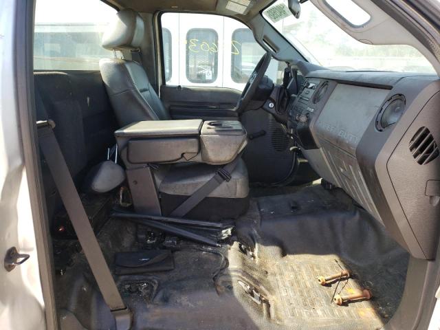 Photo 5 from auction – 2012 FORD F250 SUPER with VIN 1FDBF2A67CEC71324