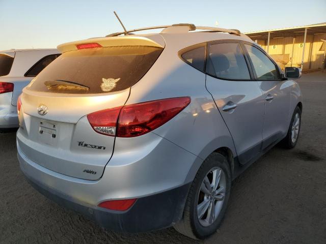 Photo 4 from auction – 2012 HYUNDAI TUCSON GLS with VIN KM8JUCAC1CU451210