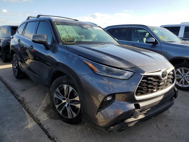 TOYOTA HIGHLANDER 2021 with VIN 5TDGZRAH1MS521065 - Photo from auction