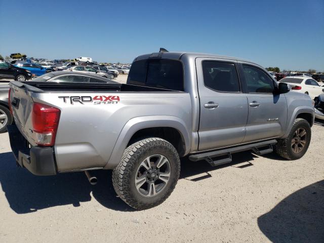 Photo 4 from auction – 2017 TOYOTA TACOMA DOU with VIN 5TFCZ5AN2HX087204