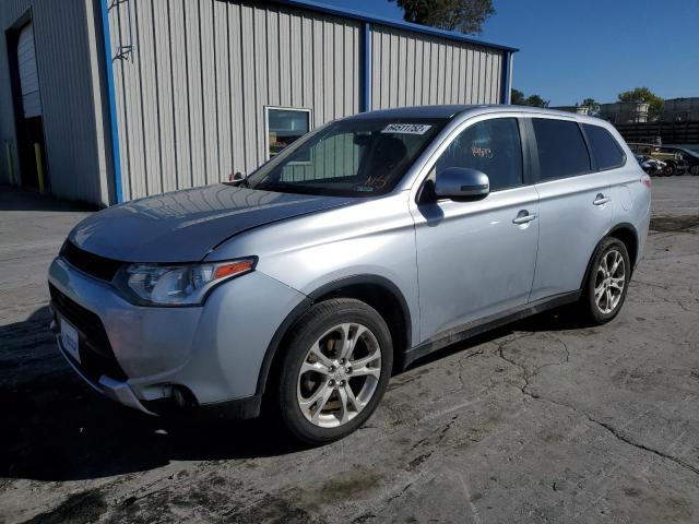 Photo 2 from auction – 2015 MITSUBISHI OUTLANDER with VIN JA4AD3A38FZ011216
