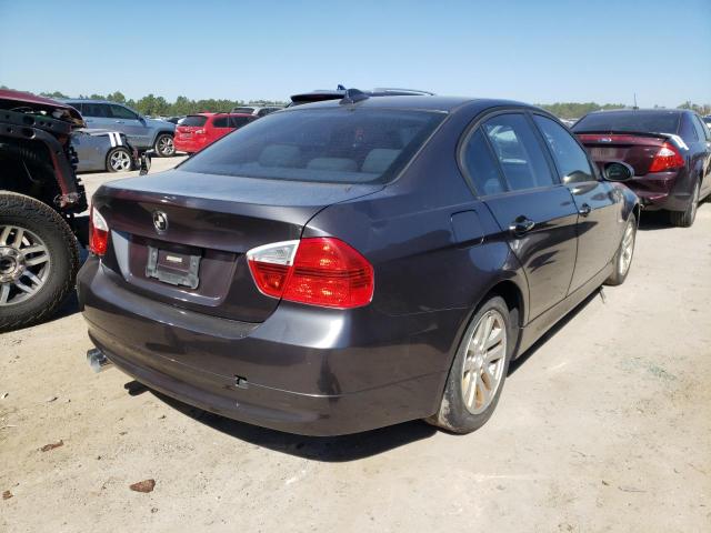 Photo 4 from auction – 2006 BMW 325 I with VIN WBAVB13526KR57740